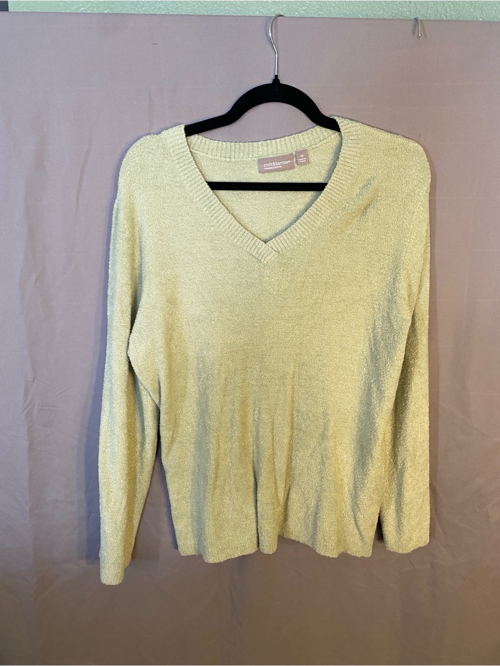 croft & barrow Sage Green V-Neck Sweater